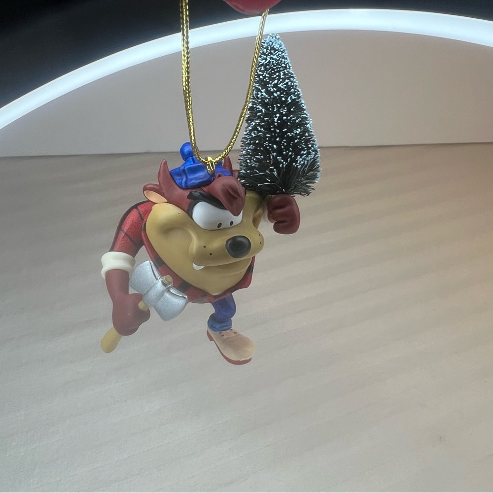 NEW 2007 Hallmark Looney Tunes Taz Ornament‎ - Picture 5 of 7